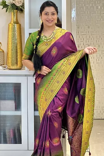 wine mehendi silk blend banarasi saree with unstitched blouse piece