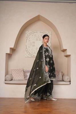 Sequin Glitz Evening Set 2