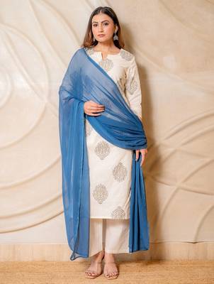 Off white printed straight kurta with pants & blue dupatta  set of 3 1
