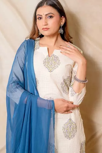 Off white printed straight kurta with pants & blue dupatta  set of 3