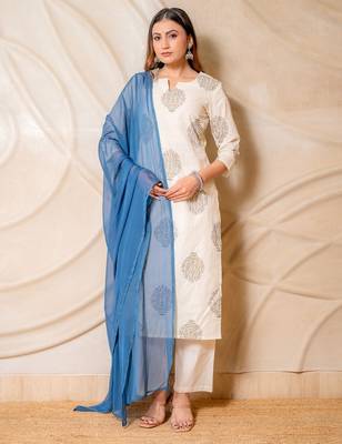 Off white printed straight kurta with pants & blue dupatta  set of 3 5