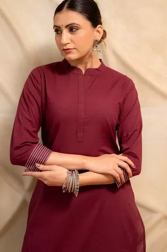maroon solid straight kurta with pants & dupatta  set of 3