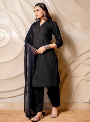 Black solid straight kurta with pants & dupatta  set of 3 3