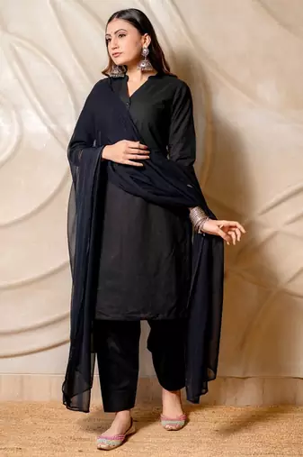 Black solid straight kurta with pants & dupatta  set of 3