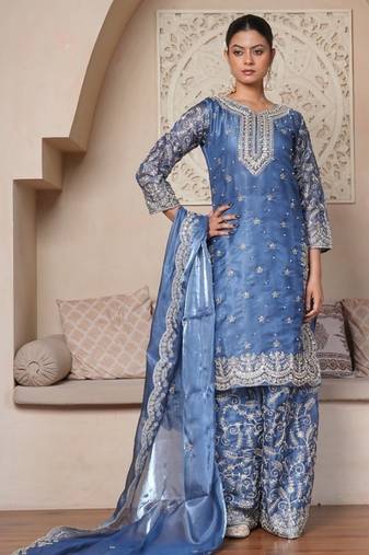 Frost Blue Floral Vine Set