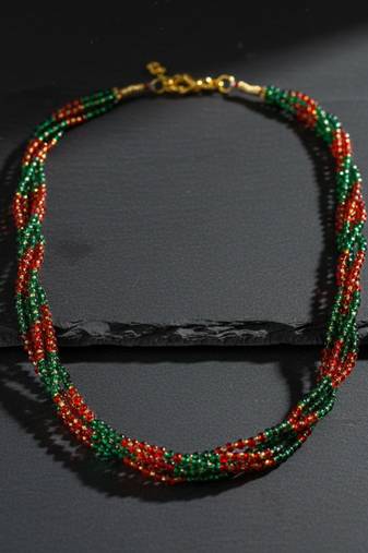 Natural ruby emerald bead necklace for women