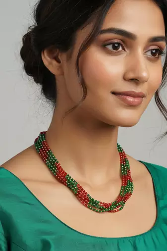 Natural ruby emerald bead necklace for women