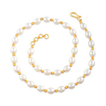 Cultured white pearl choker necklace for women 4