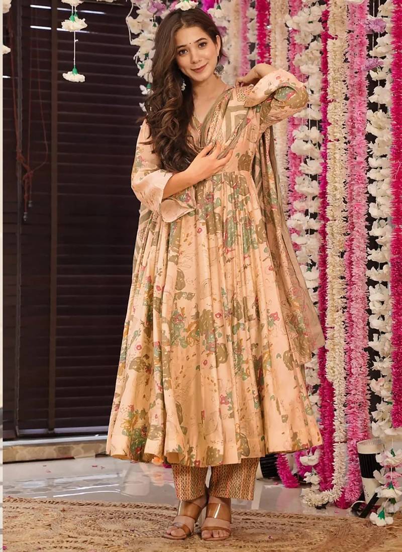 Cream muslin digital print designer salwar suit