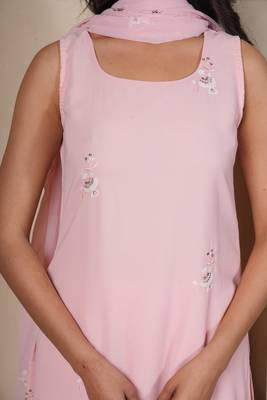 Soft Petal Sequined Set 4