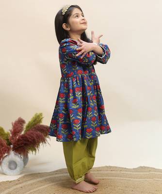 Blue printed cotton kurta set 2