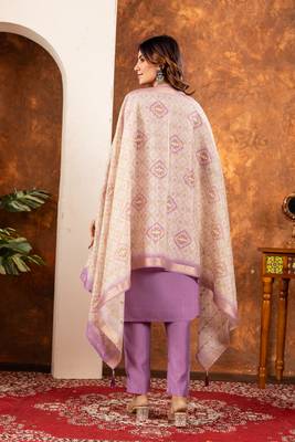 Lavender embroidered marina silk kurta set with dupatta 4