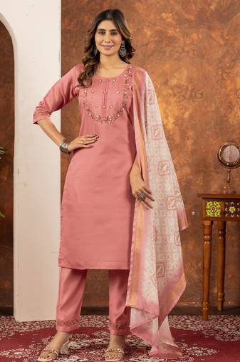 Peach embroidered marina silk kurta set with dupatta