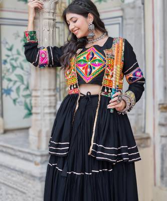 black cotton navratri lehenga choli with gamthi work 3