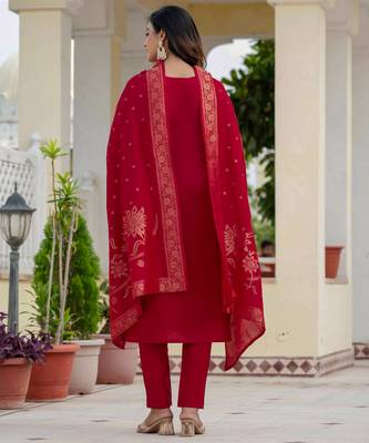 Maroon embroidered roman silk kurta set with dupatta 4