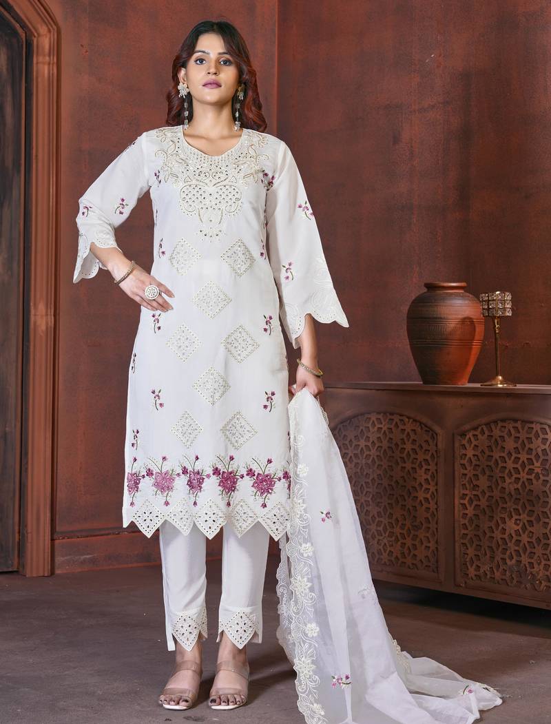 White embroidered viscose roman kurta set with dupatta