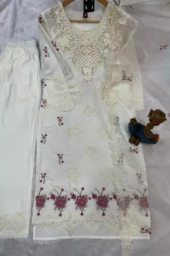 White embroidered viscose roman kurta set with dupatta