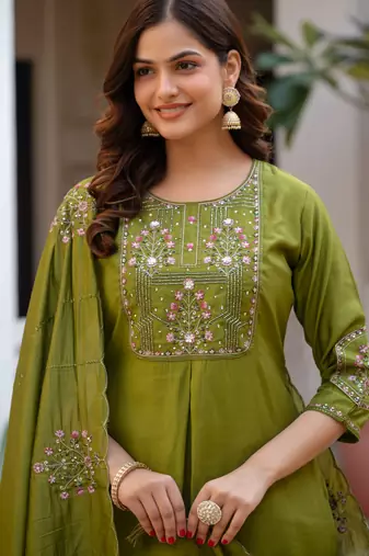 Olive embroidered viscose mango silk kurta set with dupatta