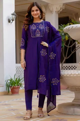 Violet embroidered viscose mango silk kurta set with dupatta