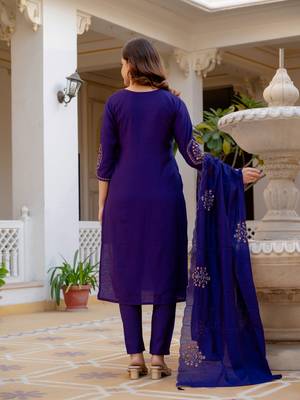 Violet embroidered viscose mango silk kurta set with dupatta 4