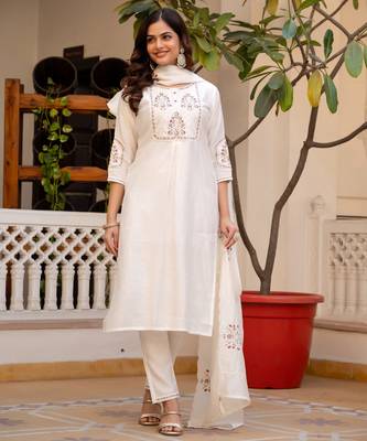 White embroidered viscose mango silk kurta set with dupatta 1