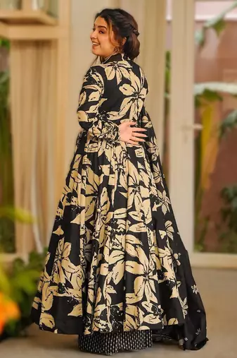 Black maslin heavy digital printed kurta set with dupatta
