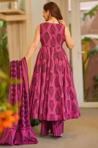 Pink maslin heavy digital printed kurta set with dupatta