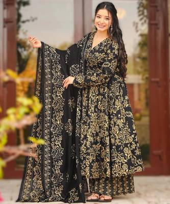 Black maslin heavy digital printed kurta set with dupatta 1