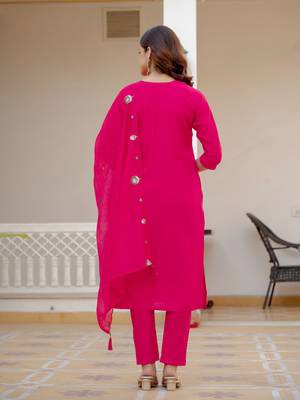 Pink embroidered viscose mango silk kurta set with dupatta 4