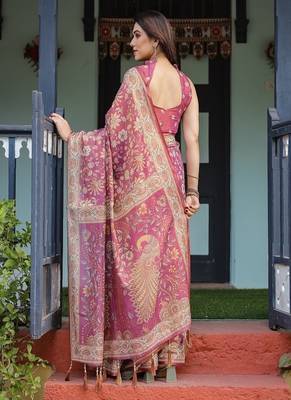Pink handloom cotton-linen saree with gold floral motifs and peacock pallu 3