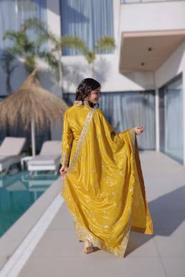 Yellow h.o fabric sequins & zari embroidered kurti pant dupatta set 2