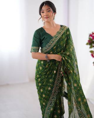 Green floral printed georgette chiffon saree with foil work & embroidered lace border 3