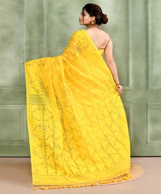 Women's yellow embellished cotton blend jamdani saree 4