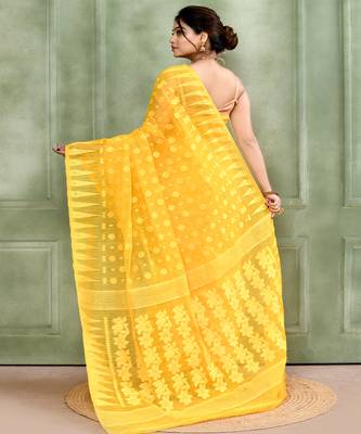 Women's yellow embellished cotton blend jamdani saree 4