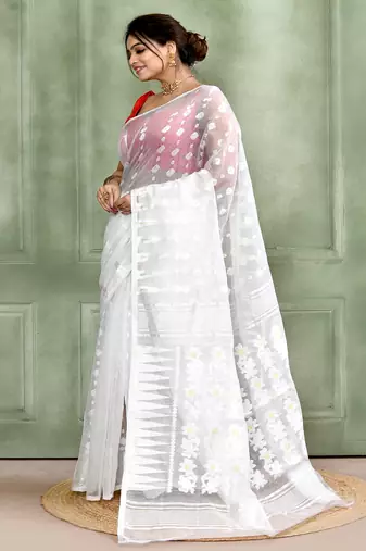 Women's white embellished cotton blend jamdani saree