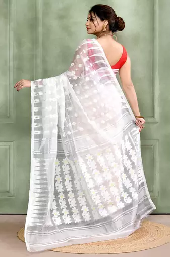 Women's white embellished cotton blend jamdani saree