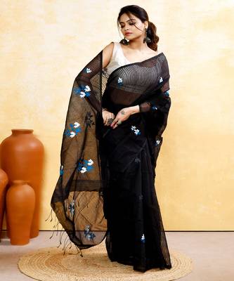 Women's black embellished cotton blend embroidery saree 3