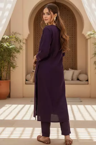 Women purple silk blend ethnic motifs stoning straight kurta trouser with dupatta
