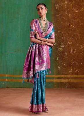 sky blue satin handloom weaving silk with contrast border and pallu 3