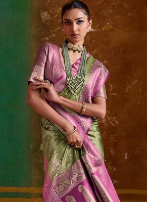 olive satin handloom weaving silk with contrast border and pallu 3