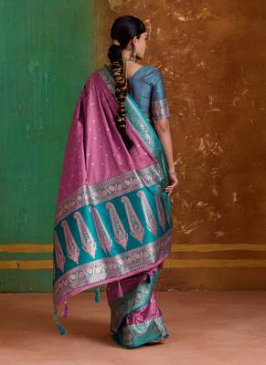 onion pink satin handloom weaving silk with contrast border and pallu 3