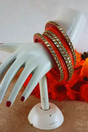 Kundan stud colour multi pack of 8 material acrylic bangle