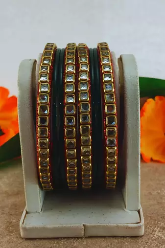 Kundan stud colour multi pack of 8 material acrylic bangle