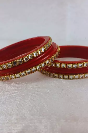 Kundan stud colour multi pack of 8 material acrylic bangle