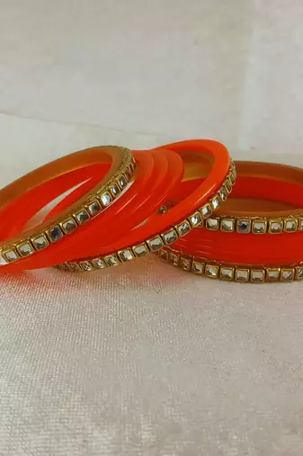 Kundan stud colour multi pack of 12 material acrylic bangle