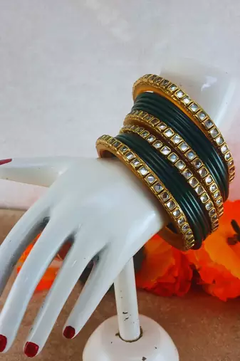 Kundan stud colour multi pack of 12 material acrylic bangle