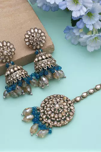 Rama green color kundan earrings tikka set