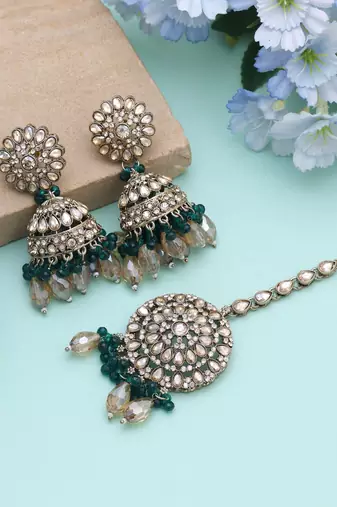 Green color kundan earrings tikka set