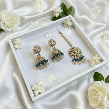 Tturquoise blue color kundan earrings tikka set 1