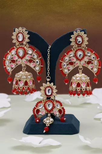 Red color meena work kundan earrings tikka set